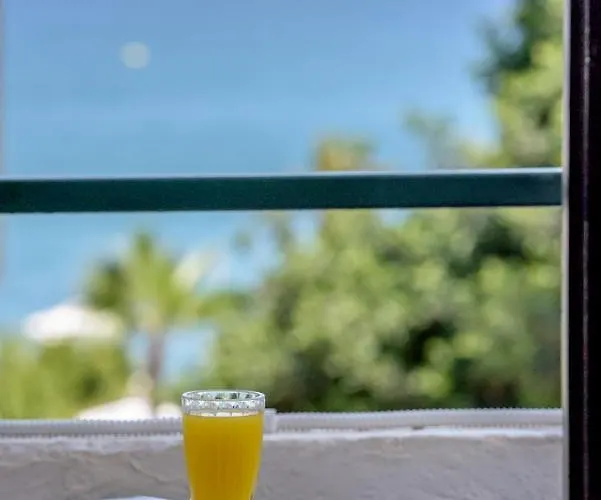 Pela Maria (adults Only) 3*