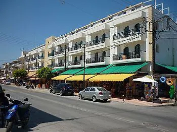 Pela Maria (adults Only) 3* 헐소니소스