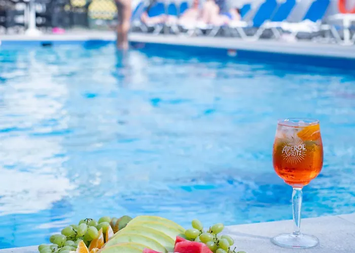 Pela Maria (adults Only) 3*